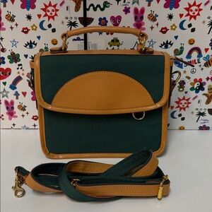 SoSa Korea Made Stylish Green and Tan Women's Bag